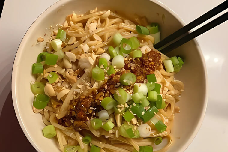 Spicy Peanut Noodles With Cucumber