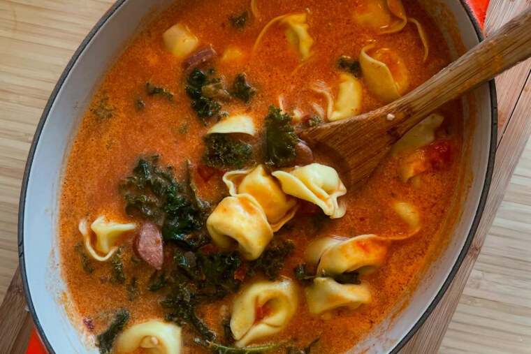 Creamy Tomato Tortellini Soup