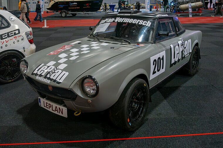 Fiat 124 Spider (1966–1985)