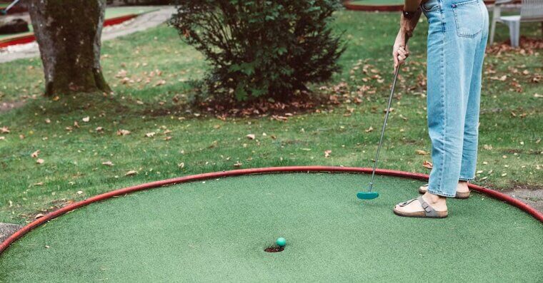Mini Golf Outings