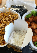 Items Nutritionists Never Ever Order When Eating Out