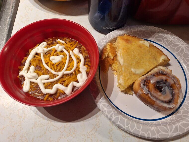 Chili And Cinnamon Rolls