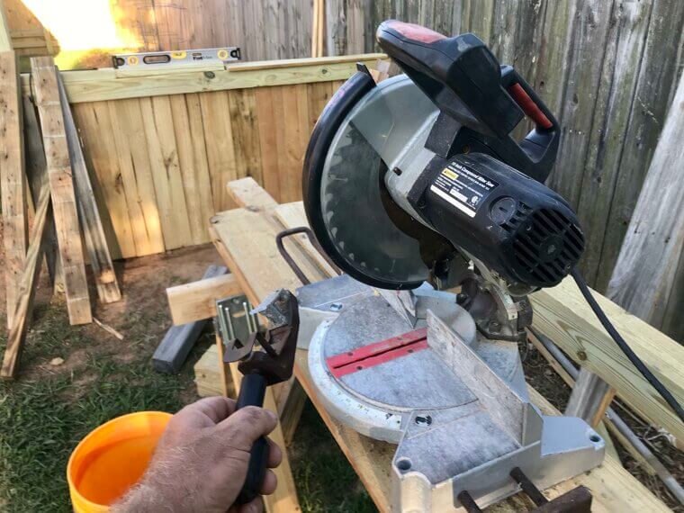 Cutting Short Pieces With a Miter Saw