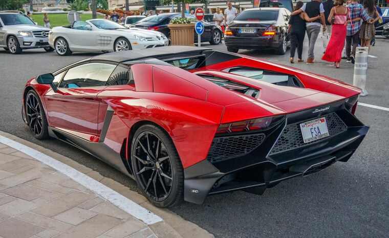Lamborghini Aventador