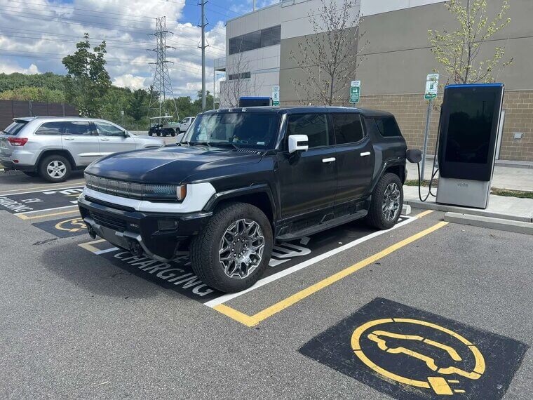 GMC Hummer EV