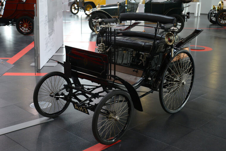 The Story Of The First Car Ever Made | RushExperts