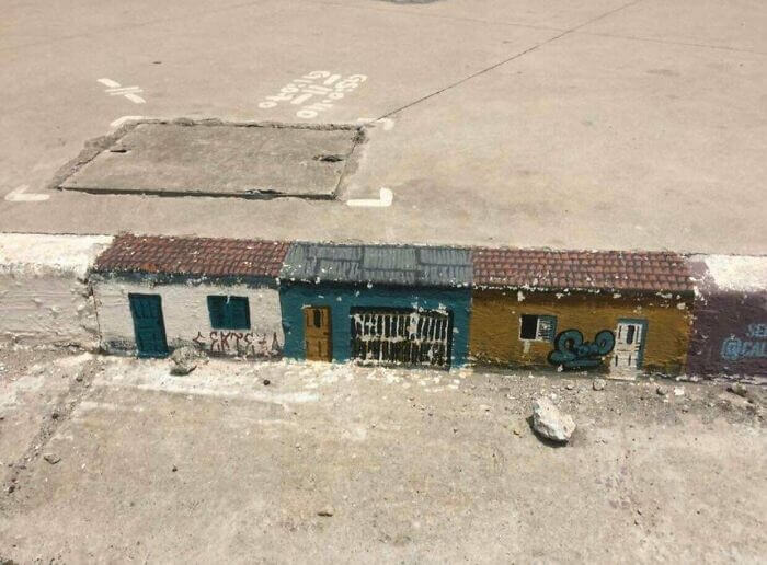 小さな村のようなサイドウォーク・アート