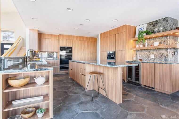 Installing Ultra Trendy Kitchen Designs