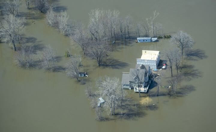 O rio que transbordou