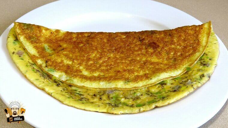 Omelette With Veggies and Cheese