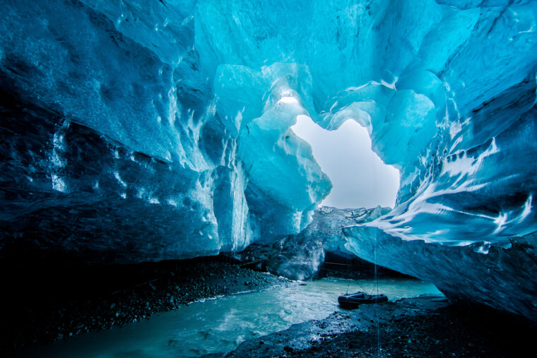 Cavernas De Gelo Ou Cavernas Glaciais
