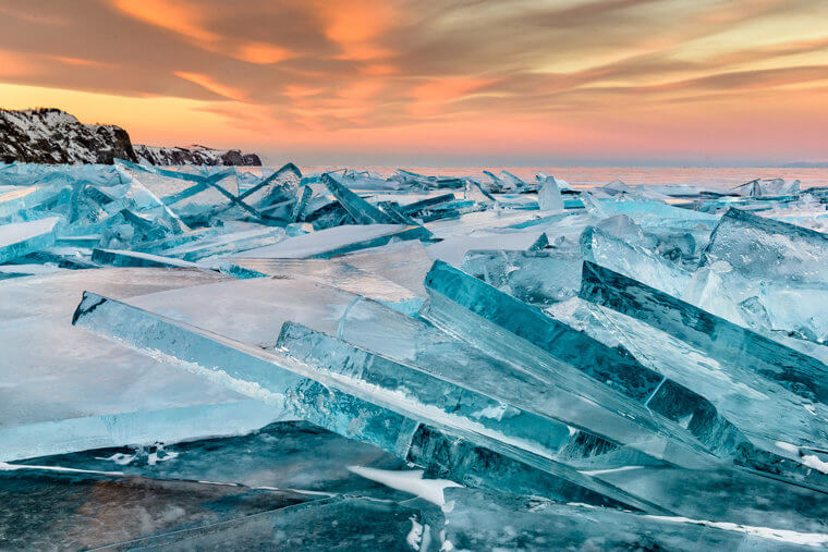 Gelo Turquesa No Lago Baikal