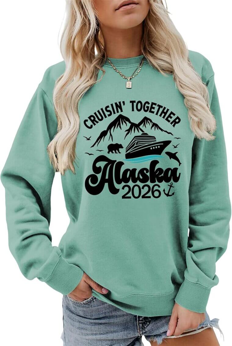 Alaska 2026 Sweatshirt - Fun, Casual, Vintage Style for Women 