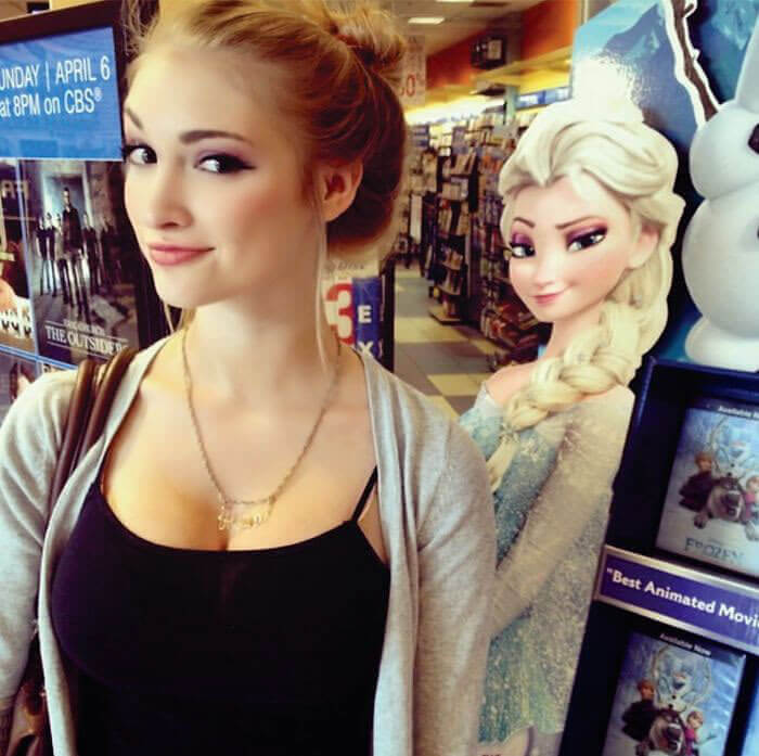 Elsa De La Reine Des Neiges