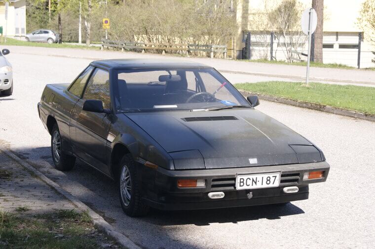 Subaru XT