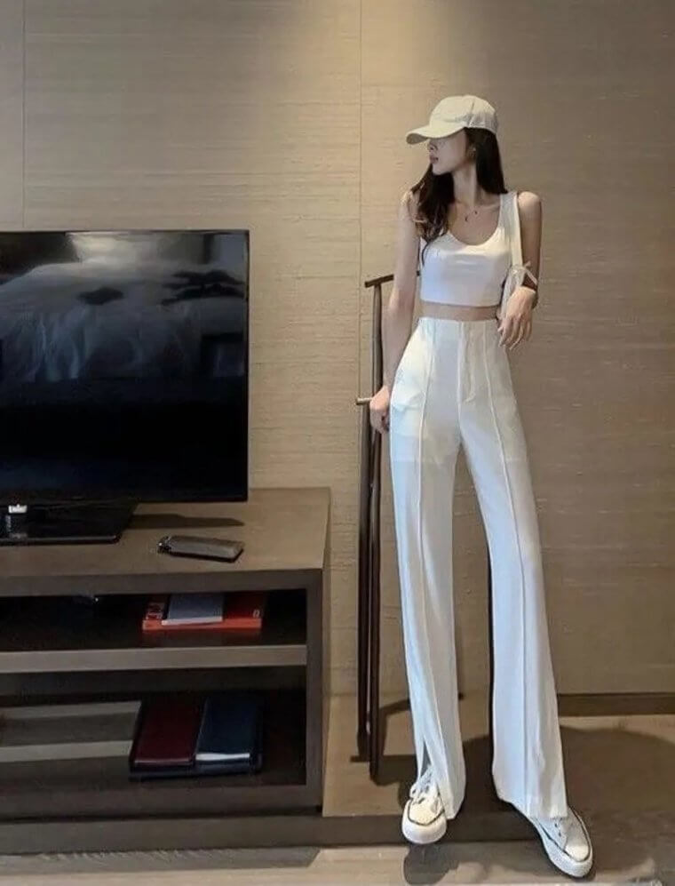 Is That Andre The Skinny Giant?