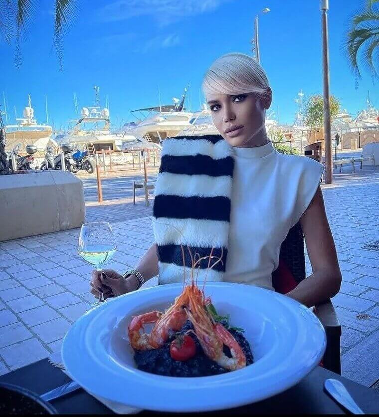 The Shrimp Look More Alive Than She Does