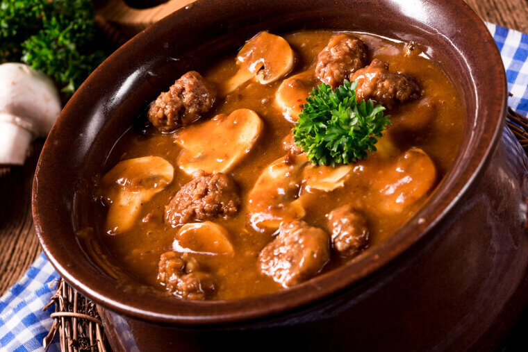 Abraham Lincoln - Mock Turtle Soup and Roast Virginia Fowl