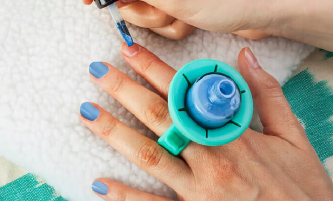 Günstige Haar- und Make-up-Tricks, die jedes Glamour-Girl kennen sollte