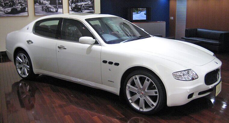 Maserati Quattroporte (V) (2003–2012)