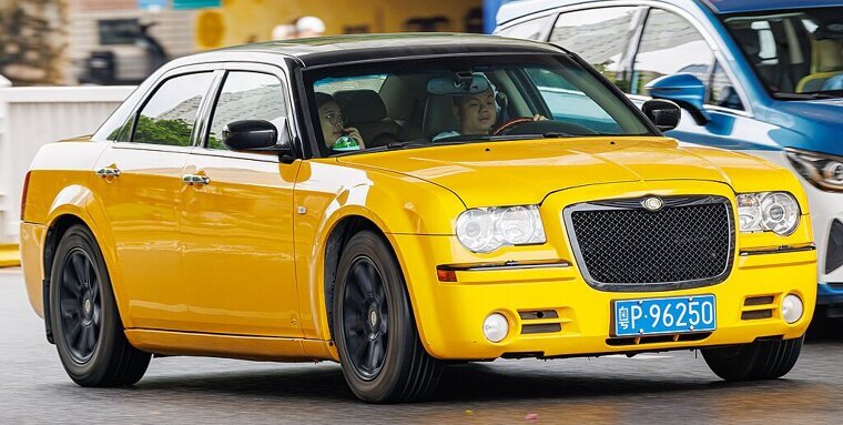 Chrysler 300C (2005–2010)