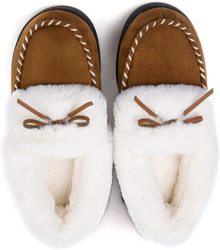 RockDove Trapper Moc Slippers - Cozy Comfort for Home Relaxation - 15% Off!