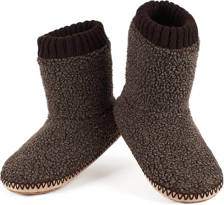 Fuzzy Sherpa Slipper Socks - Cozy Indoor Comfort - Don’t Miss the 44% Discount!