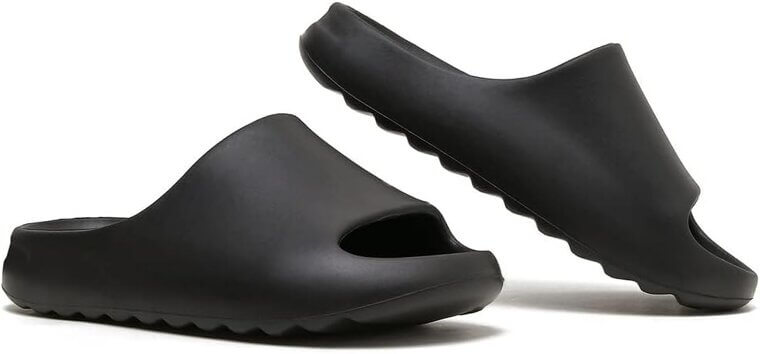 Cloud Slides: Comfy, Quick-Dry Slippers for All-Day Wear 