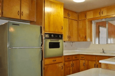 Things Every 70s Kitchen Had That You Never See Now