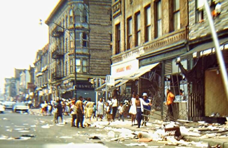 Black Day in July by Gordon Lightfoot - The 1967 12th Street Riot in Detroit Michigan