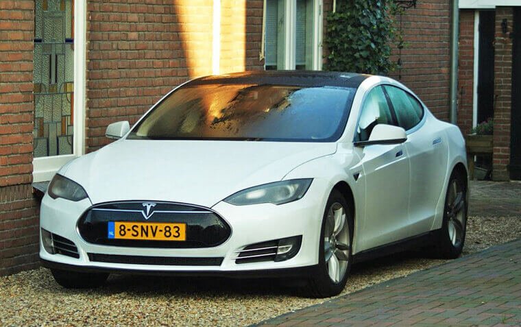 2012 Tesla Model S
