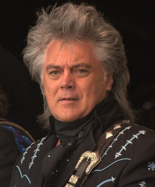 Marty Stuart Preserves Classic Country Heritage Through Intricate Manuel Suits