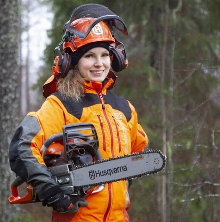 The First Chainsaws Were Made for This Terrifying Reason