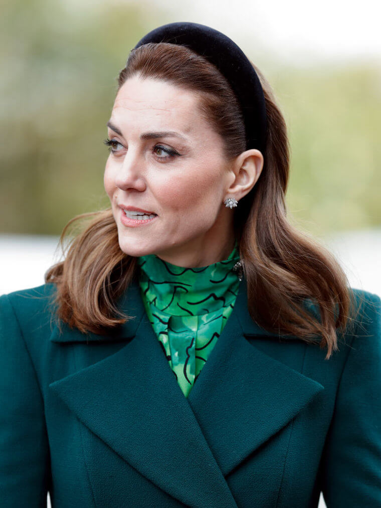 Ela deve ter cuidado com suas cores