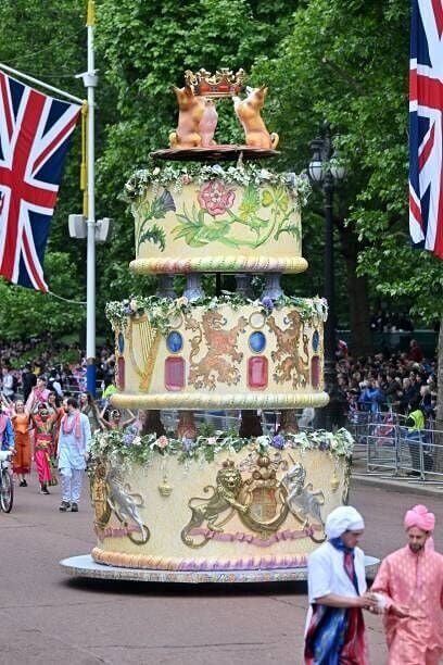 Did the Queen Get Two Birthday Cakes Too?