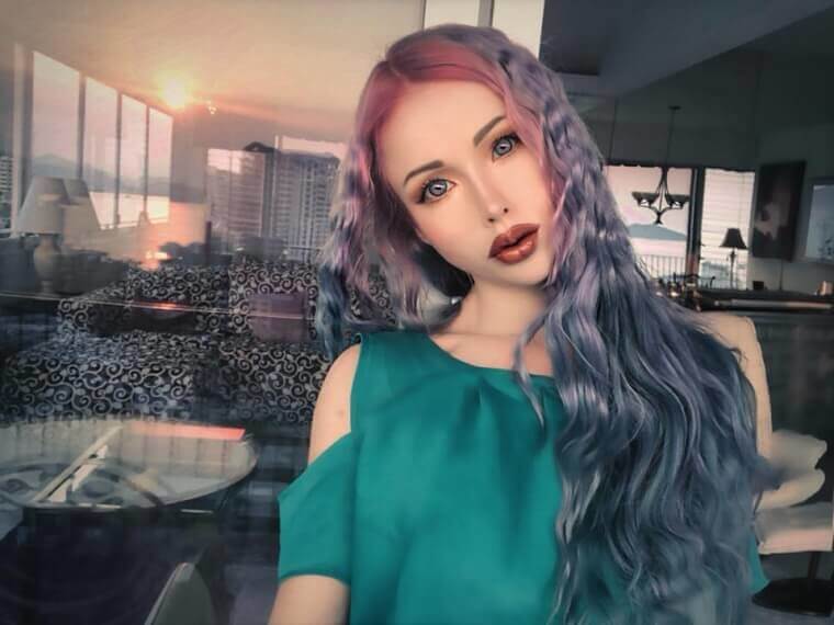 The Length Of Time It Takes To Do Makeup