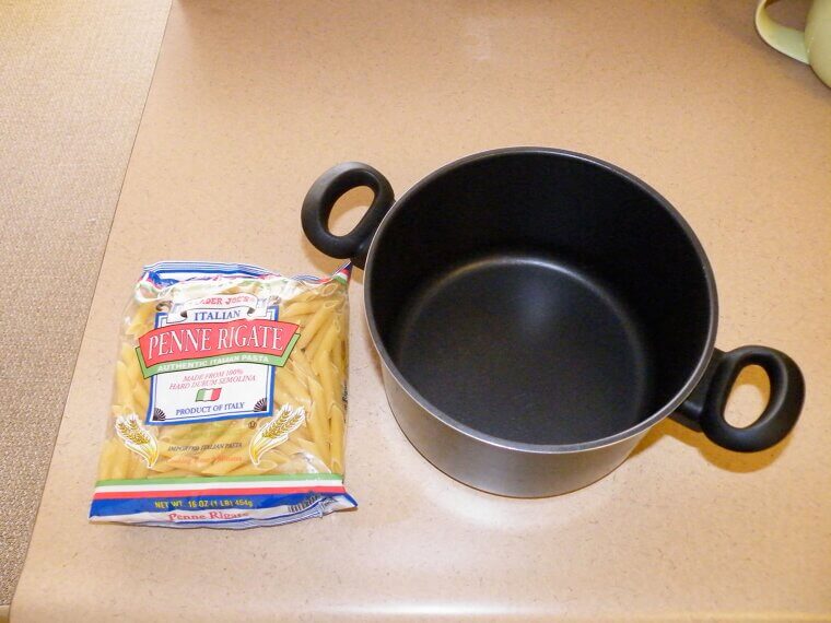 Why Sophia Loren Smuggled a Heavy Pasta Pot Into Every Five-Star Hotel