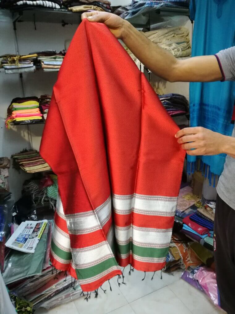 The Silk Scarf Grace Kelly Used as a Sling