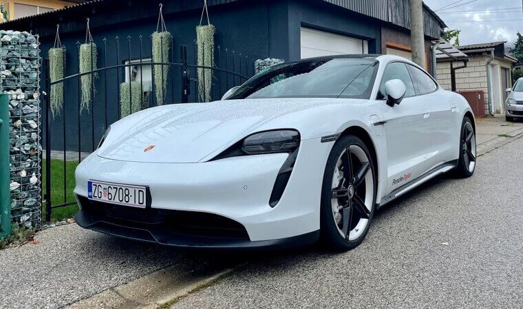 Porsche Taycan