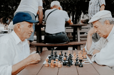 Signs of Good & Bad Retirement Communities