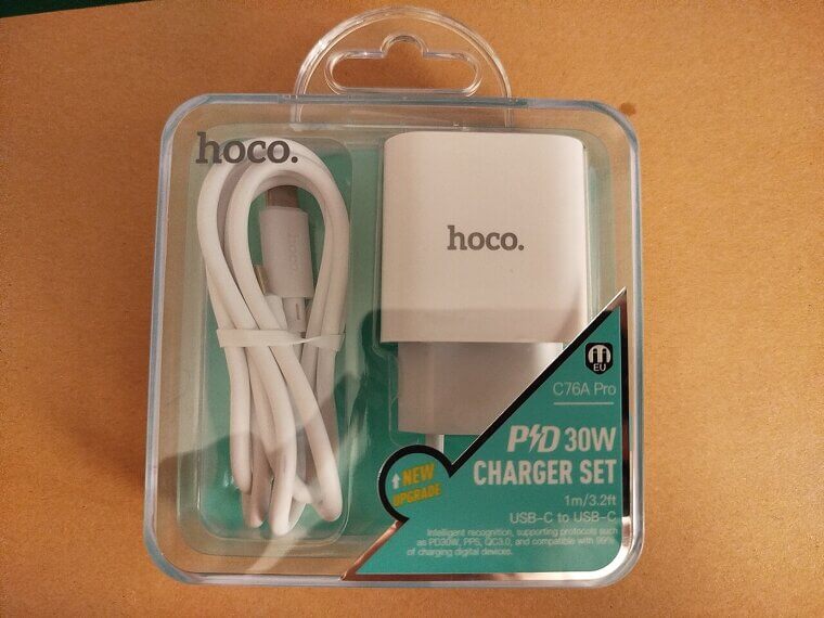 Use Liquid Electrical Tape to Repair a Broken Charger Cable