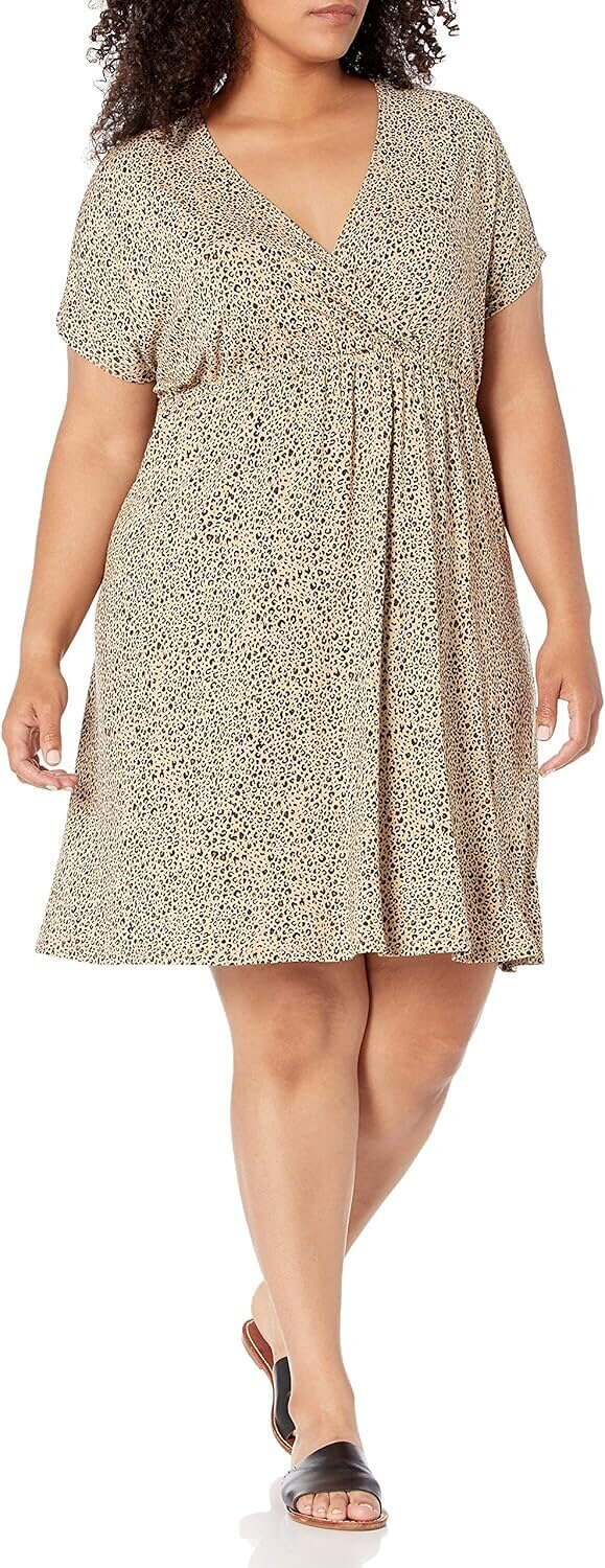 Women's Surplice Dress - Stylish Comfort for Every Day 