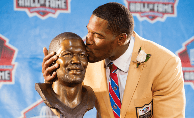 Little-Known Details About Michael Strahan's Life Away From the Cameras