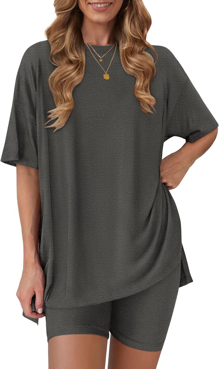 RUBZOOF Lounge Set - Perfect for Travel & Relaxation! 