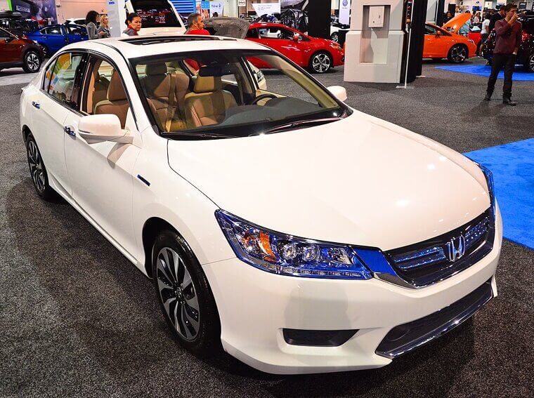 Honda Accord Hybrid (2015)
