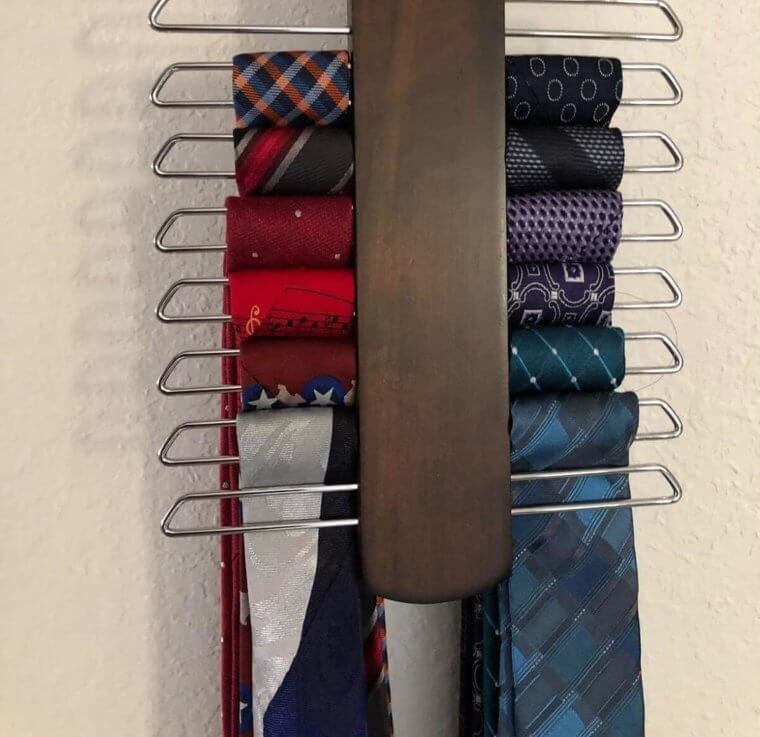 Gardez vos cravates organisées et visibles