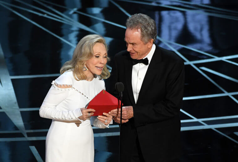 When Faye Dunaway Made a Mistake at the Oscars