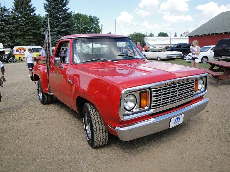 Dodge Lil Red Express