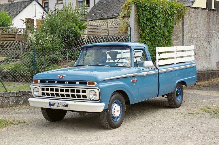 Ford F-250 “Highboy”