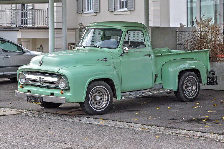 Ford F-100
